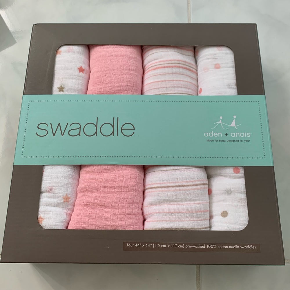 NWT 4 pc aden + anais muslin swaddle baby blankets